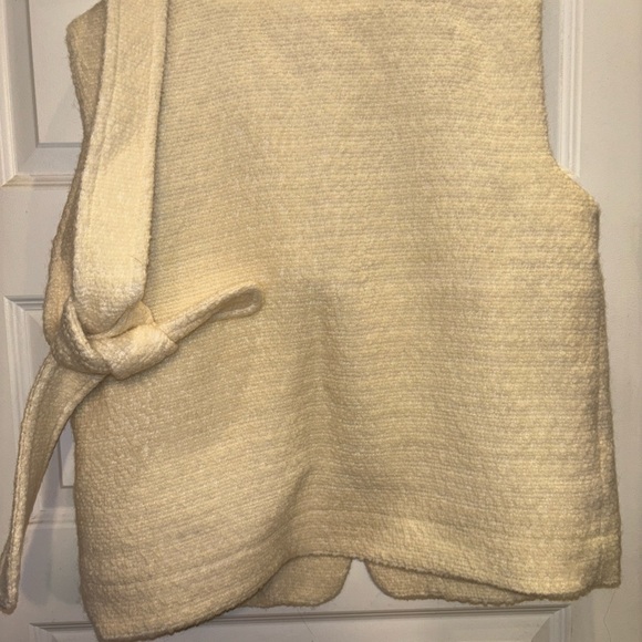 Sezane Cream Textured Sebastine Jacket Button Vest Top With Belt Tie Size 40 - Picture 9 of 10